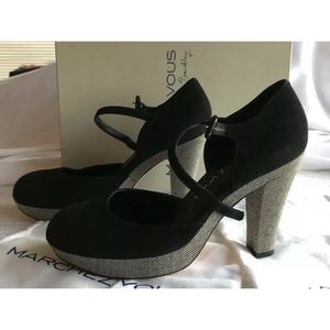 NEW: Marchez Vous xo Yeardley High Heel Suede Sz 7